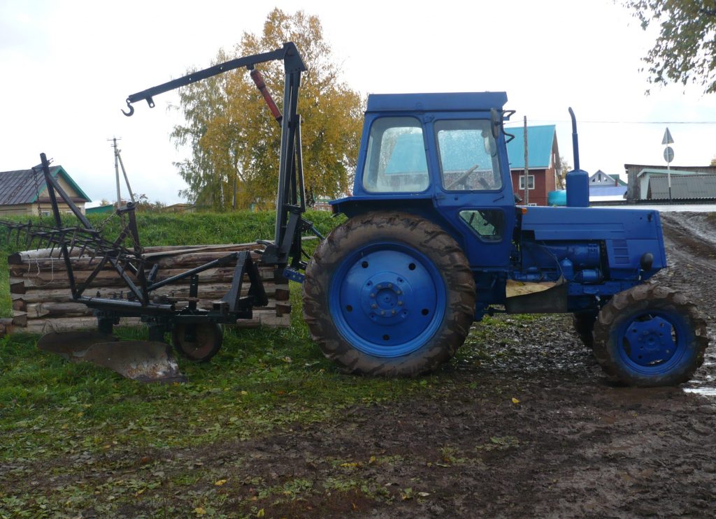 Права на трактор в Невьянске